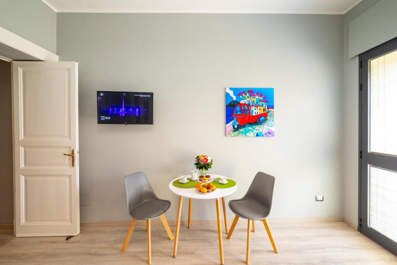 Апартаменты Loft85 - Self Check-In Centro! Мессина Экстерьер фото