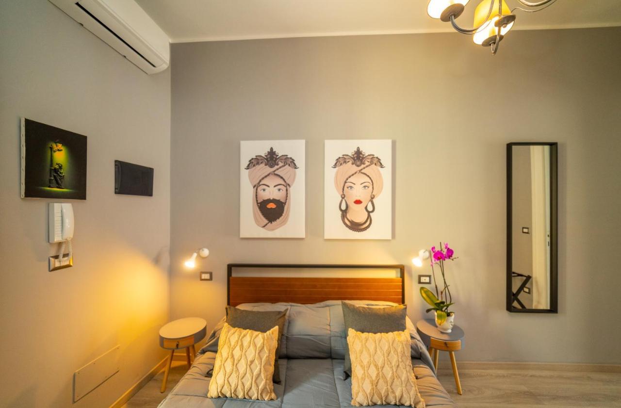 Апартаменты Loft85 - Self Check-In Centro! Мессина Экстерьер фото